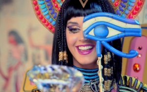 Lagu 'Dark Horse' Katy Perry Terbukti Hasil Plagiat 'Joyful Noise'
