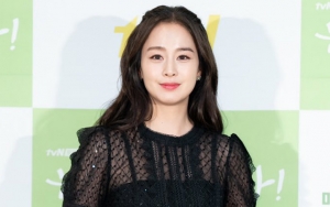 Kecantikan Kim Tae Hee di Preskon Drama Dipuji Tak Tertandingi, Make Up Tuai Kritik