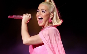 Katy Perry Akhirnya Perdana Pamer Baby Bump di Depan Umum, Dipuji Makin Cantik!