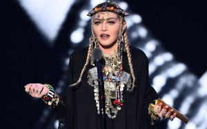 Madonna Klaim Dirinya Terinfeksi Corona