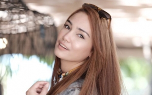 Feby Febiola: Berita, Foto, Video, Lirik Lagu, Profil & Bio | Halaman