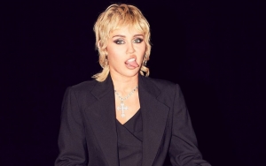 Miley Cyrus Kedapatan Berduaan dengan Seorang Pria, Pacar Baru?