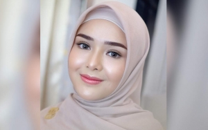 Cantik Saleha Pakai Mukena Muka Jelek Amanda Manopo Minum Obat Picu Reaksi Gemas