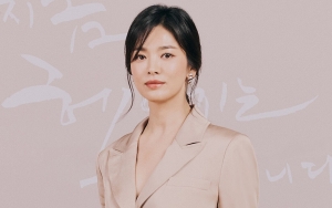 Terlalu Banyak Diedit, Foto Song Hye Kyo di Preskon Drama Baru Tuai Kritik