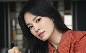 Song Hye Kyo Beberkan Alasan Tak Mau Lihat Wajah Sendiri Saat Pagi Meski Cantik