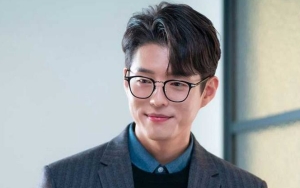 Perankan Atasan dan Bawahan, Ha Jun Janjikan Bromance Menarik Bareng Kim Jae Wook di 'Crazy Love'