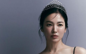Bikin Awet Muda, Kedekatan Song Hye Kyo dengan Yura Hingga Model Ternama Ini Curi Perhatian