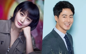 Kelar Syuting Bareng Film 'Smuggling', Kim Hye Soo Dapat Kejutan Spesial dari Jo In Sung