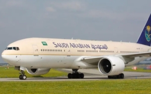 Arab Saudi Buka Wilayah Udara untuk Semua Penerbangan, Termasuk Israel?