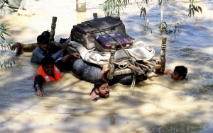 Banjir Tenggelamkan Sepertiga Wilayah Pakistan, 1.100 Lebih Orang Tewas
