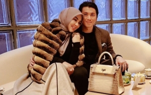 Reino Suami Syahrini Blokir Orang dan Batasi Komen Instagram, Alasannya Picu Pro Kontra