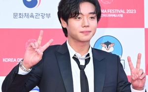 Park Jihoon Menang Best New Actor di Korea Drama Awards 2023, Visual Curi Fokus