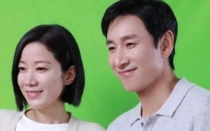 Jeon Hye Jin Dikabarkan Gabung Drama Baru di Tengah Skandal Narkoba Lee Sun Kyun