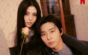 Han So Hee dan Park Seo Joon Pamer Selfie Kompak Saat Chemistry di Pemotretan Dicela
