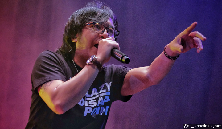 Manggung di Surabaya, Ari Lasso Persembahkan Konser Untuk Keluarga Korban Bom 