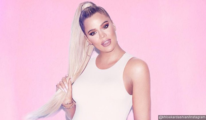 Perdana, Khloe Kardashian Tunjukkan Wajah True Thompson