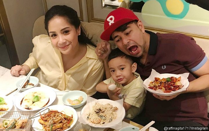 Ademnya Raffi Ahmad Imami Shalat Maghrib Nagita Sejak 'Dipecat' 'Pesbukers', Netter: Alhamdulillah