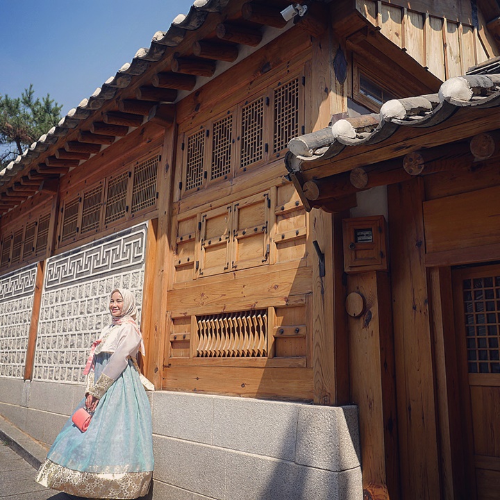 Cantik Pakai Hanbok