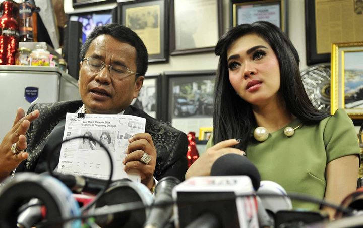 Siti Badriah Minta Maaf Soal Jargon 'Syantik', Jawaban Hotman Paris Bikin Syahrini Makin Dibully