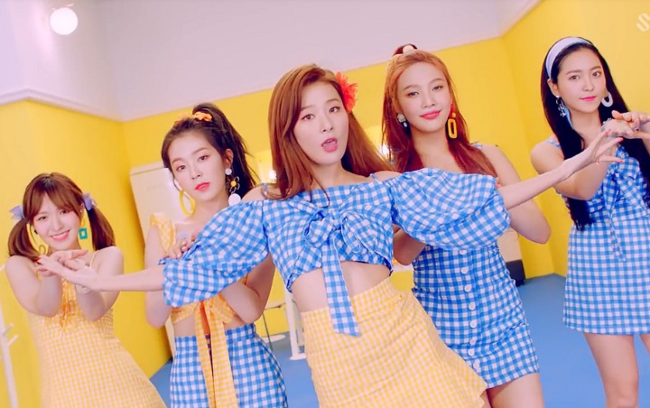 Akui Tertekan Popularitas 'Red Flavor', Red Velvet Akhirnya Rilis MV 'Power Up'