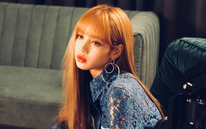 Disambut Heboh Saat Tiba di Jakarta Lisa  Black Pink  