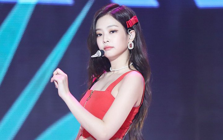 Selalu Stylish, Penampilan Sehari-Hari Jennie Bikin Kagum Netter