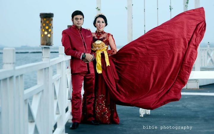 Tampil Ala Puteri Kerajaan di Pernikahan, Istri Rio Reifan Dibully Seram dan Make-Up 'Harga Nawar'