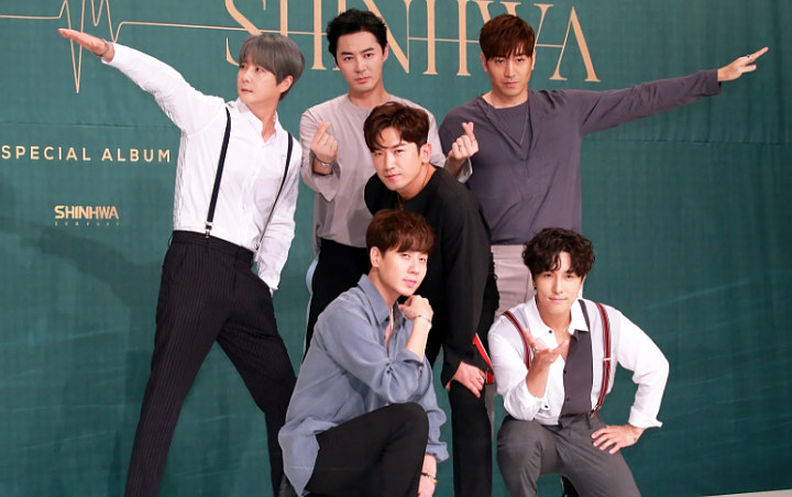 Rayakan Anniversary ke-20 Tahun, Shinhwa Membocorkan Resep Anti Bubar