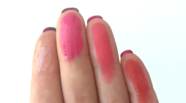 Cara Memilih Warna Lipstik dan Foundation yang Sesuai 
