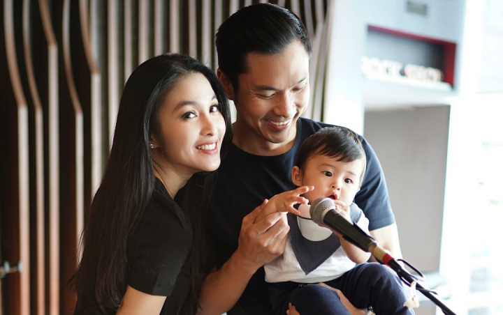 Putra Sandra Dewi Asyik Bermain Drum, Ketampanan Suami Kembali Bikin Warganet Gagal Fokus
