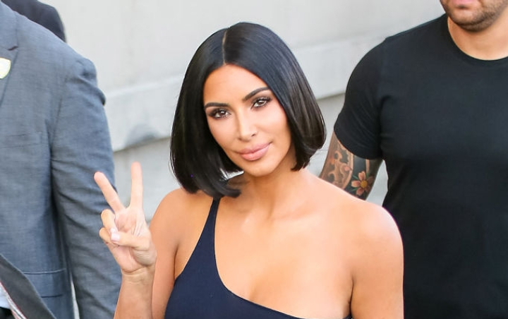 Tepis Kritikan Pedas dari Haters, Kim Kardashian Pamer Foto Seksi Pakai Bikini