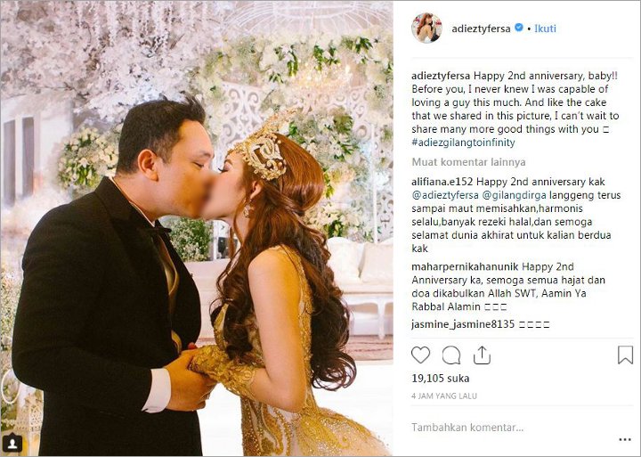 Rayakan Ultah Pernikahan, Adiezty Fersa Unggah Foto Cium Bibir Gilang Dirga