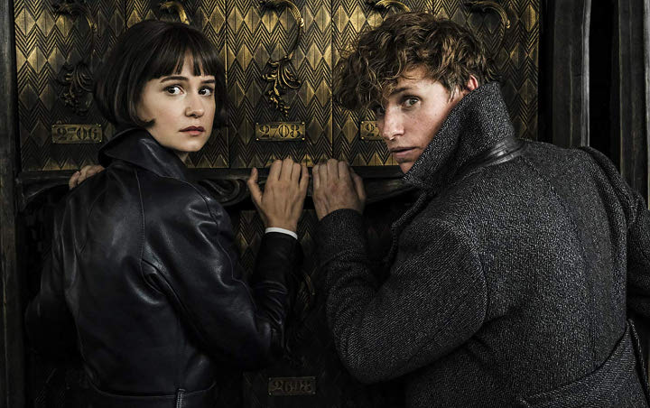 Tak Hanya Rilis Trailer, 'Fantastic Beasts 2' Juga Bagikan Poster Close ...