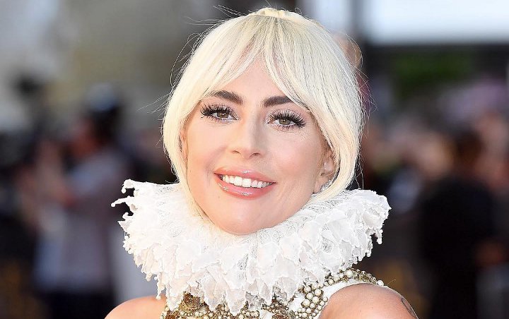 Dandan Ala Era Victoria, Lady Gaga Disebut Mirip Ratu Marie Antoinette