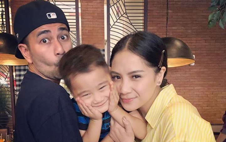 Gemesin Begini Reaksi Rafathar  Saat  Raffi Ahmad Foto 