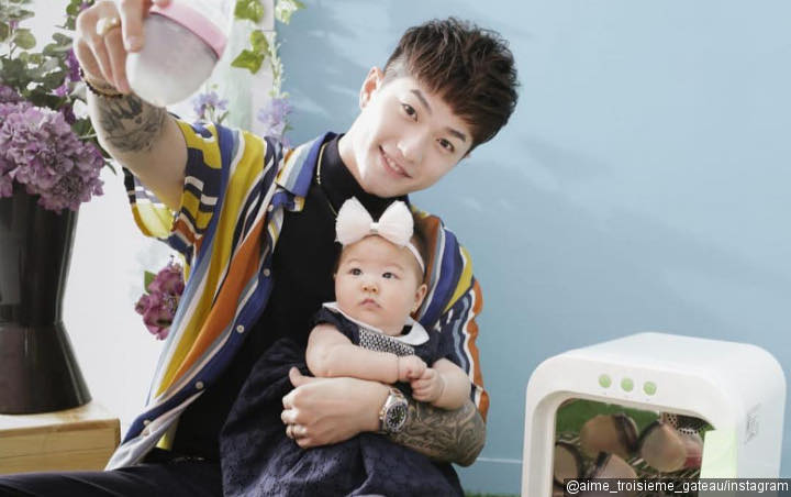 Tak Mau Kalah dengan Ibunya, Bayi Lee Jeong Hoon Juga Ikut 'Falling Star Challenge'