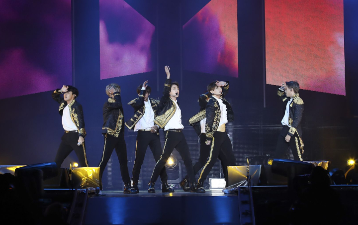 BTS Sukses Gelar Konser K Pop Pertama Sepanjang Sejarah di 