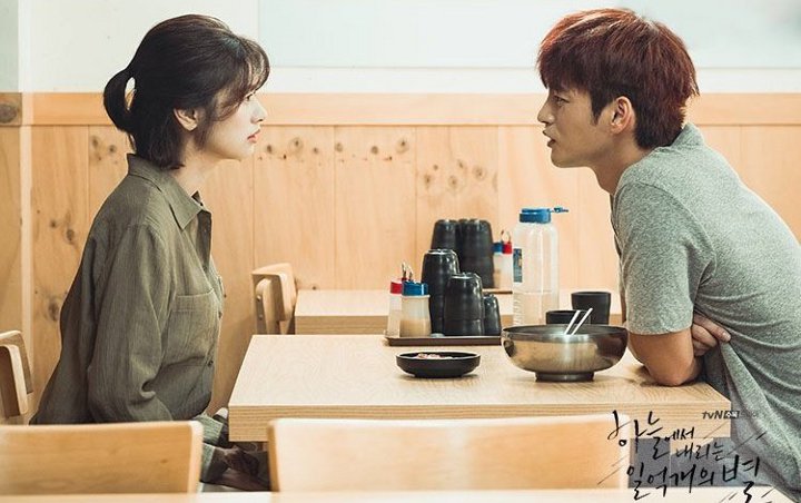 Chemistry Seo In Guk dan Jung So Min di 'The Smile Has Left Your Eyes' Banjir Pujian