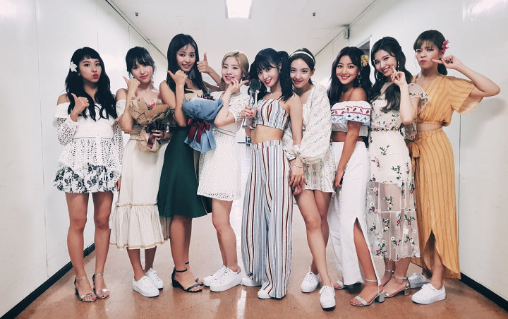 Akhirnya Rayakan 3 Tahun Debut, Twice Kini Sudah Boleh Pacaran