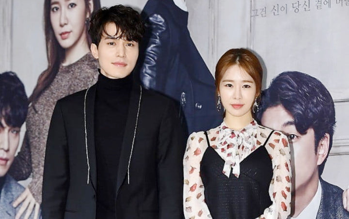 Yoo In Na Ungkap Alasan Setuju Main Drama Bareng Lee Dong Wook Lagi di Pemotretan Terbaru