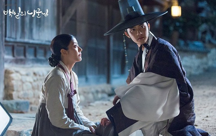 tvN Posting Ciuman D.O. - Nam Ji Hyun di 'Hundred Days Husband', Netter Minta Season 2