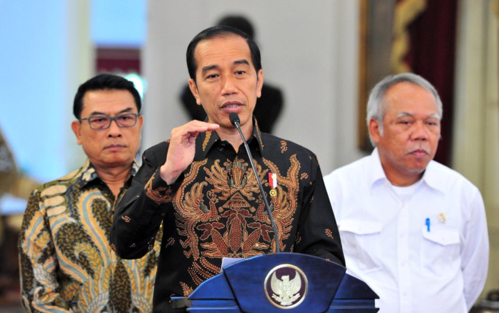 Puluhan Pekerja Trans Papua Ditembak Kelompok Bersenjata, Jokowi: Tumpas Sampai ke Akarnya