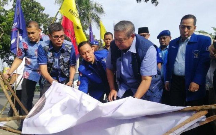 Tolak Hasil Investigasi Kapolda Riau, Demokrat Beberkan Dalang Perusakan Atribut