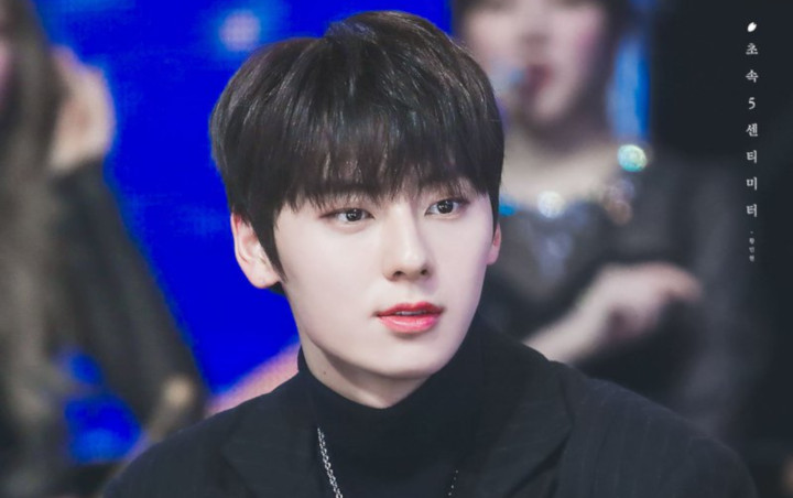 Tetap Ganteng Tanpa Makeup dan Editing, Hwang Minhyun Bikin Netter Kagum