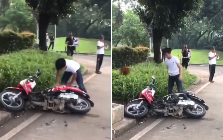 Ngamuk Ditilang Polisi, Pria Ini Viral Karena Banting dan Hancurkan Motornya Sendiri