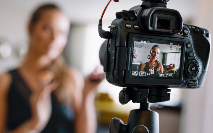 Kalian YouTuber Pemula? Ini 6 Rekomendasi Kamera Mulai dari Rp 900 Ribuan yang Cocok Buat Nge-Vlog