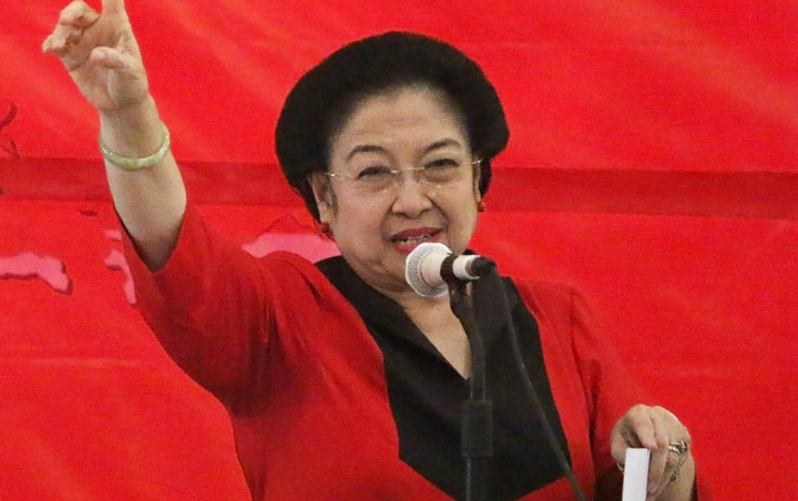 Megawati Perintahkan Kader PDIP Kampanye Door to Door Untuk Hadapi Prabowo di Jateng