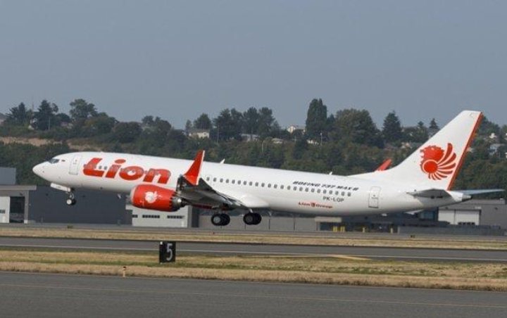 Pesawat Lion Air Tergelincir di Bandara Pontianak Karena Hujan 