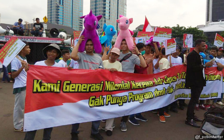 Kecewa dengan Prabowo, Puluhan Pemuda Gelar Aksi #SaveUnicorn