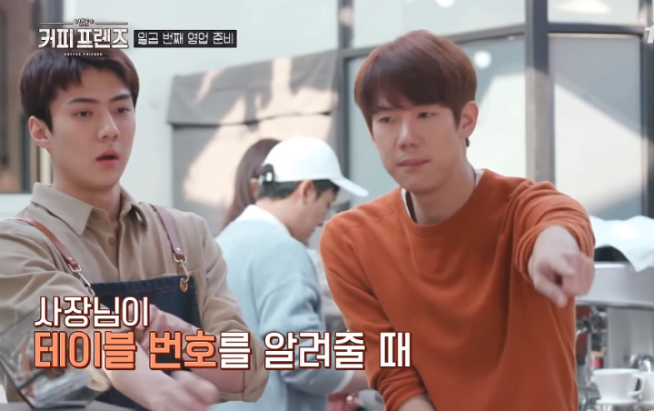 Cuplikan Momen Sehun EXO dan Yoo Yeon Seok di 'Coffee Friends' Jadi Bahan Gosip Netter